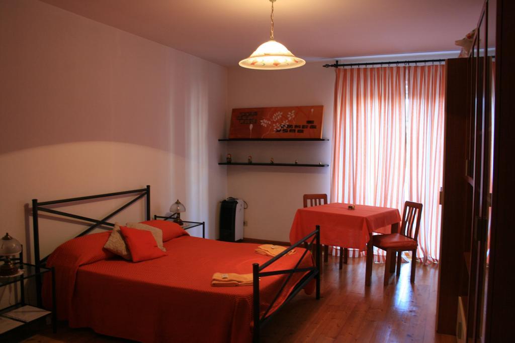 B&B Largo Soninno Trieste Room photo