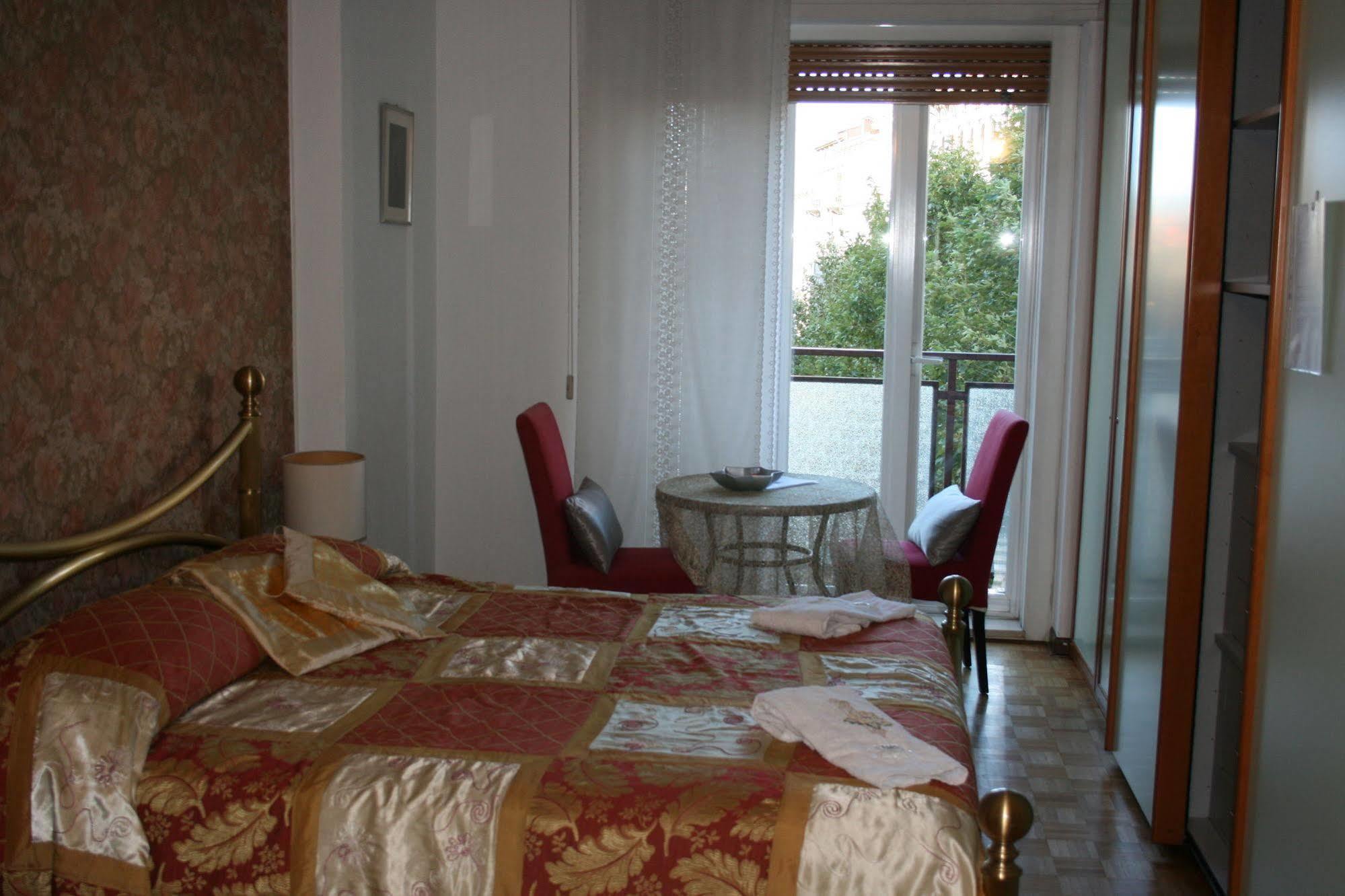 B&B Largo Soninno Trieste Exterior photo